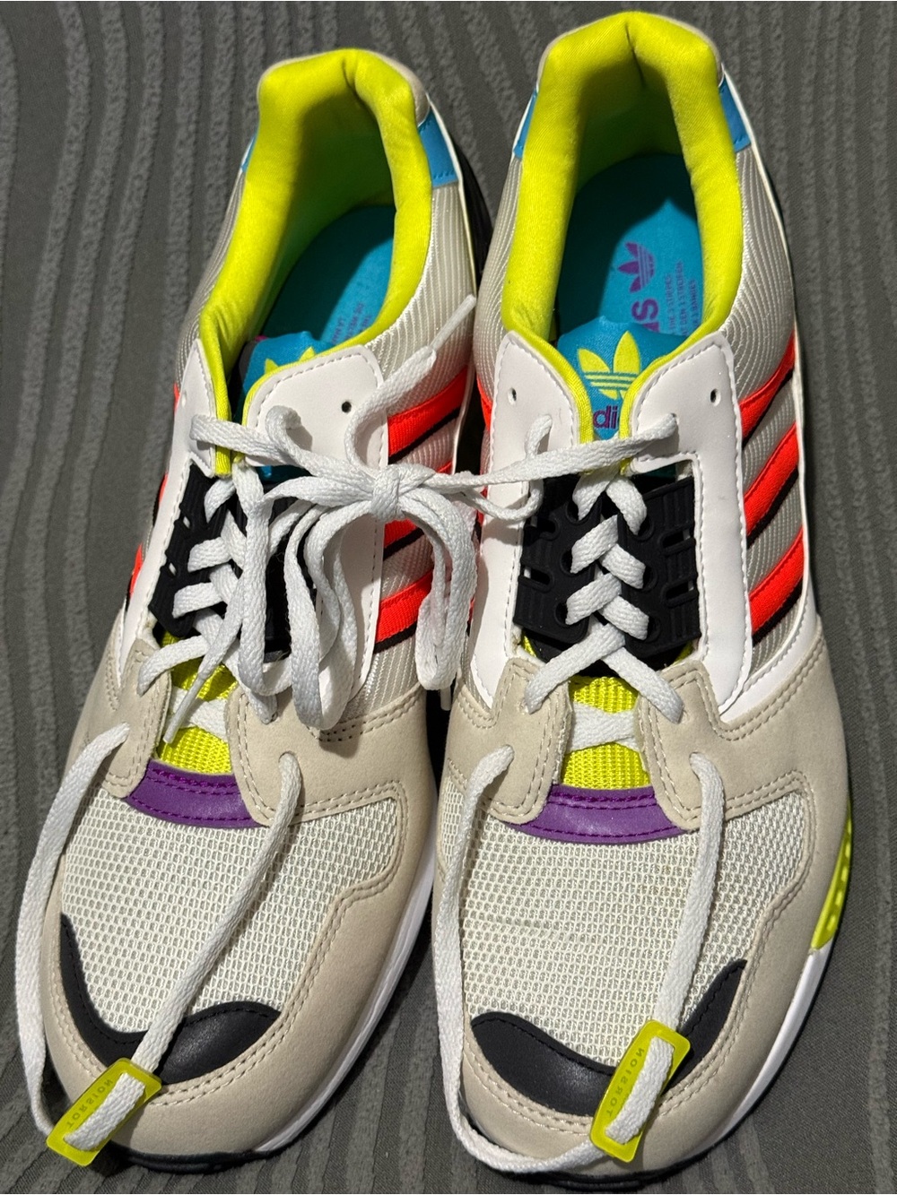 Adidas Originals ZX 8000 Bliss Cloud White Shoes Men’s Size 10 NEW